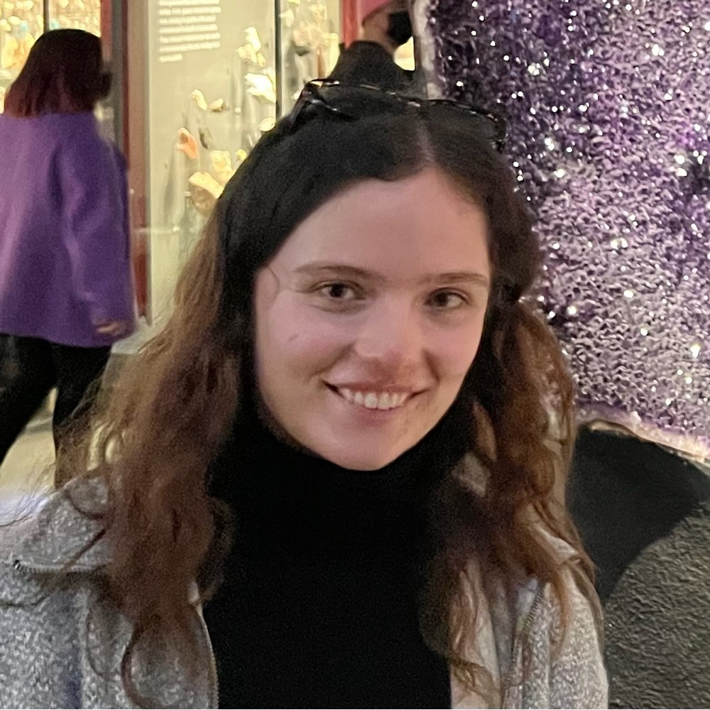 Meet your Posher, Ashley